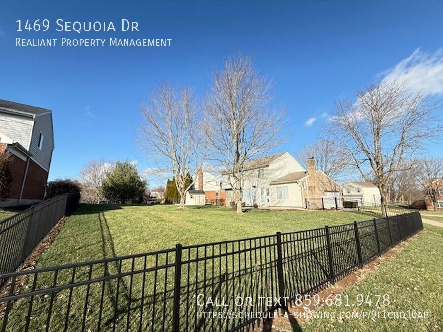 1469 Sequoia Dr - Photo 3 of 30