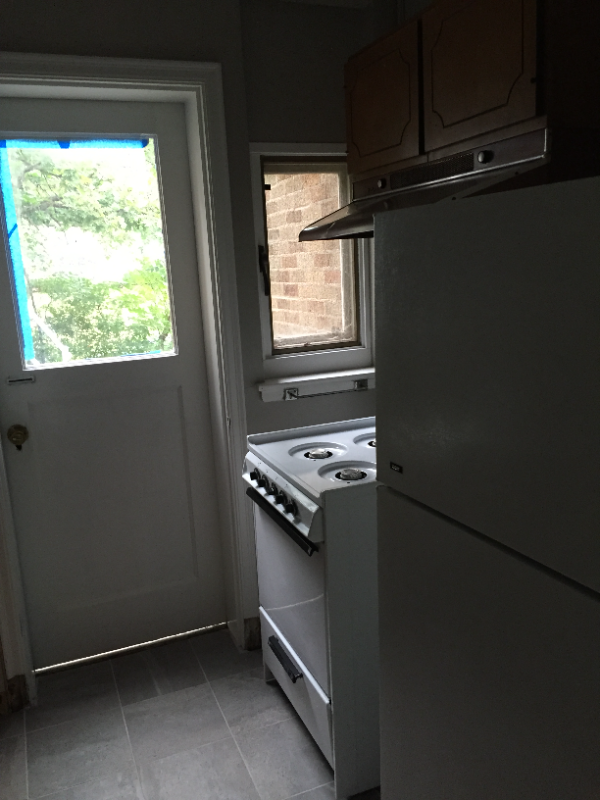 340 Ellis Ave #12 - Photo 7 of 12