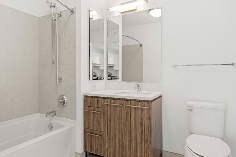 325 W Wolf Point Plz #2305 - Photo 2 of 21