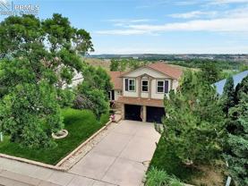 657 Loomis Avenue - Photo 1 of 1