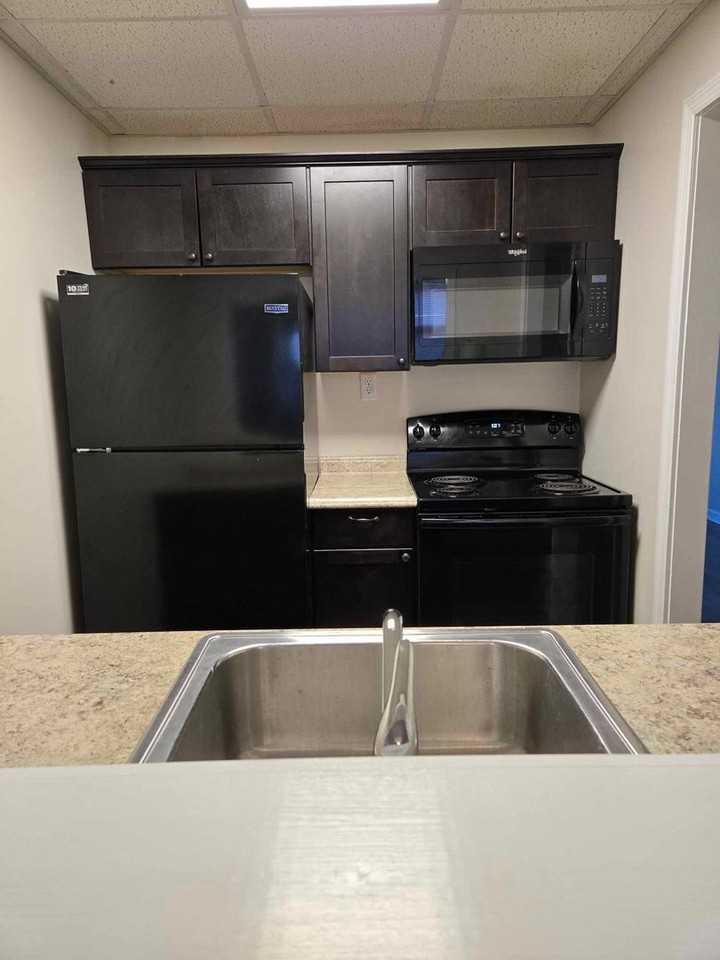 332 Old Gray Station Rd #7 - Photo 6 of 11