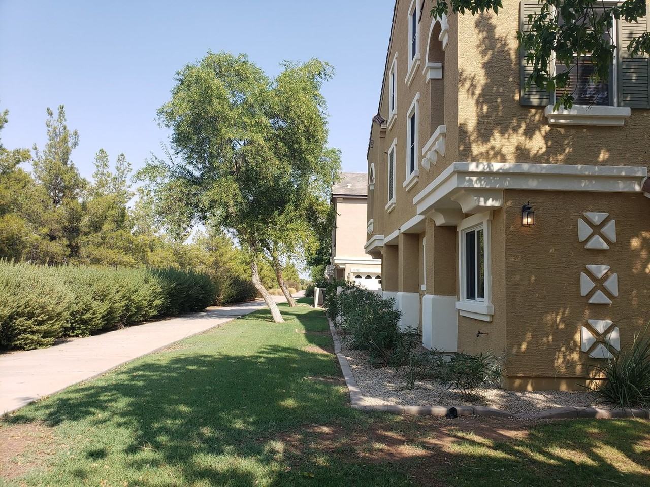 4304 E Jasper Dr - Photo 2 of 23