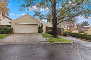 featured image of 438 Heather Ct