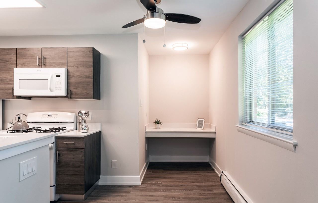 265 Flats - Photo 5 of 17