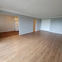 1560 Willis Ave - Photo 1 of 1
