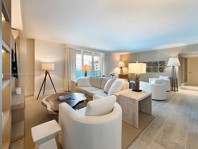 102 24th St #1540 - Photo 2 of 27