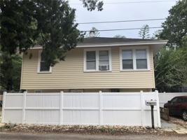 featured image of 1225 1/2 27th St N