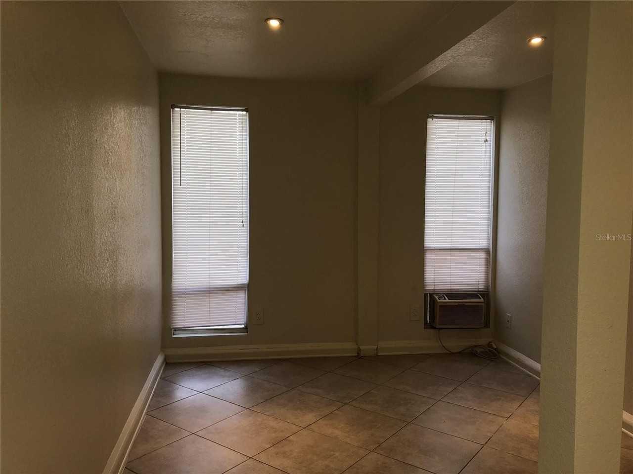 1225 27th Street North - Photo 6 of 9