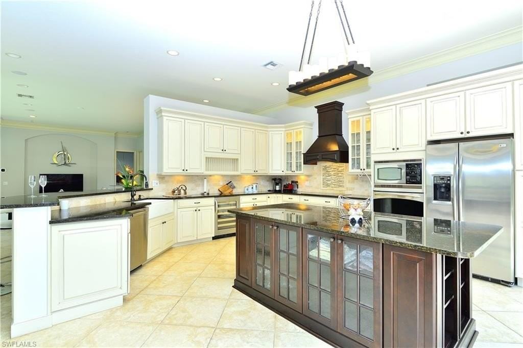 634 Soliel Drive - Photo 3 of 17