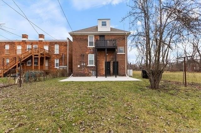 512 Westminster St #514 - Photo 3 of 12