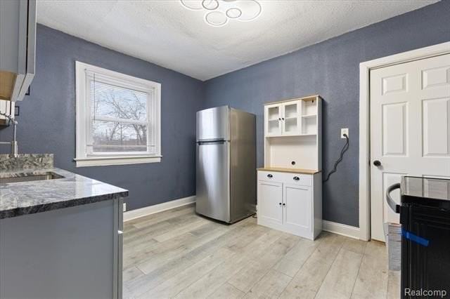 512 Westminster St #514 - Photo 7 of 12