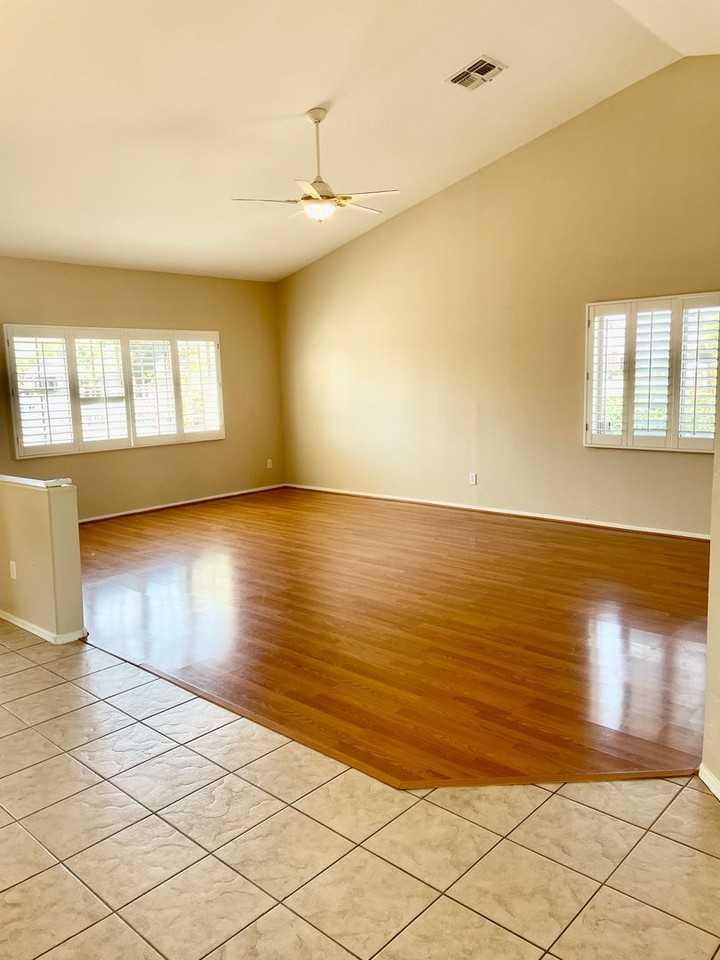 14971 N 88th Ln - Photo 7 of 34