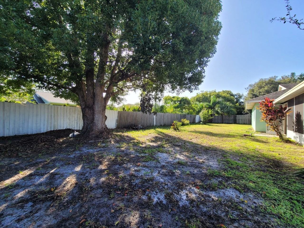 3105 Byu Ct - Photo 3 of 23