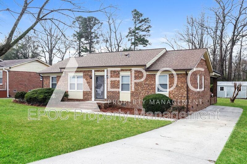 1312 Rotherwood Rd - Photo 2 of 16