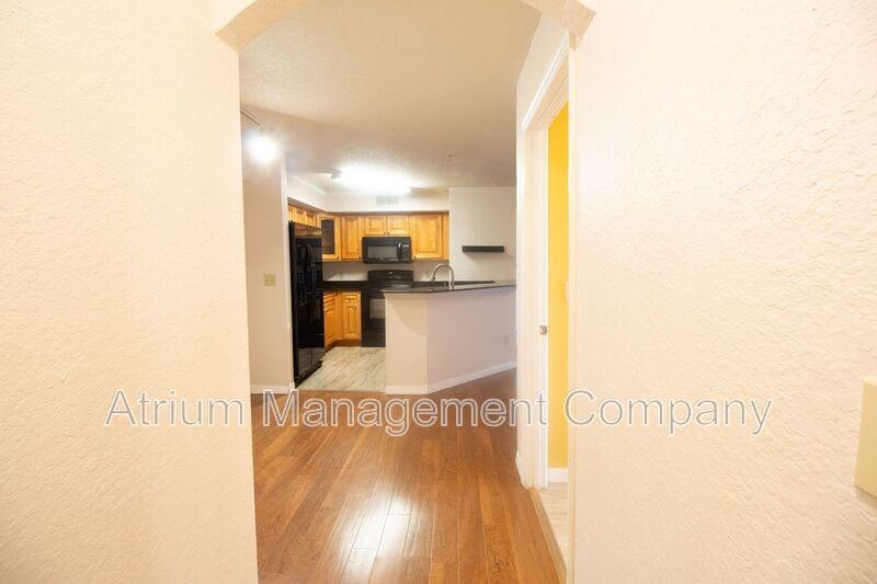 820 Camargo Way #105 - Photo 5 of 40