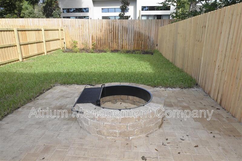 2423 E Pine St - Photo 5 of 12