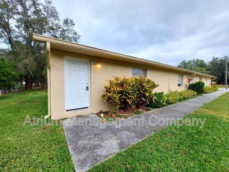 1334 Payne St - Photo 3 of 14