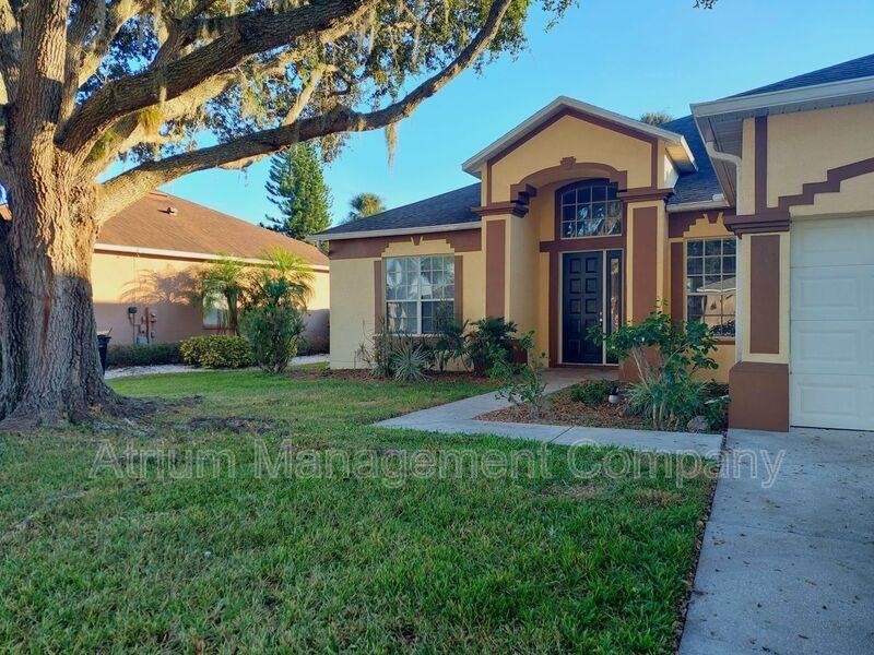 123 Golf Course Pkwy - Photo 2 of 39