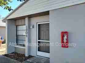 1904 Crystal Grove Dr - Photo 1 of 1