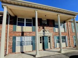 featured image of 1920 E Edgewood Dr #N7