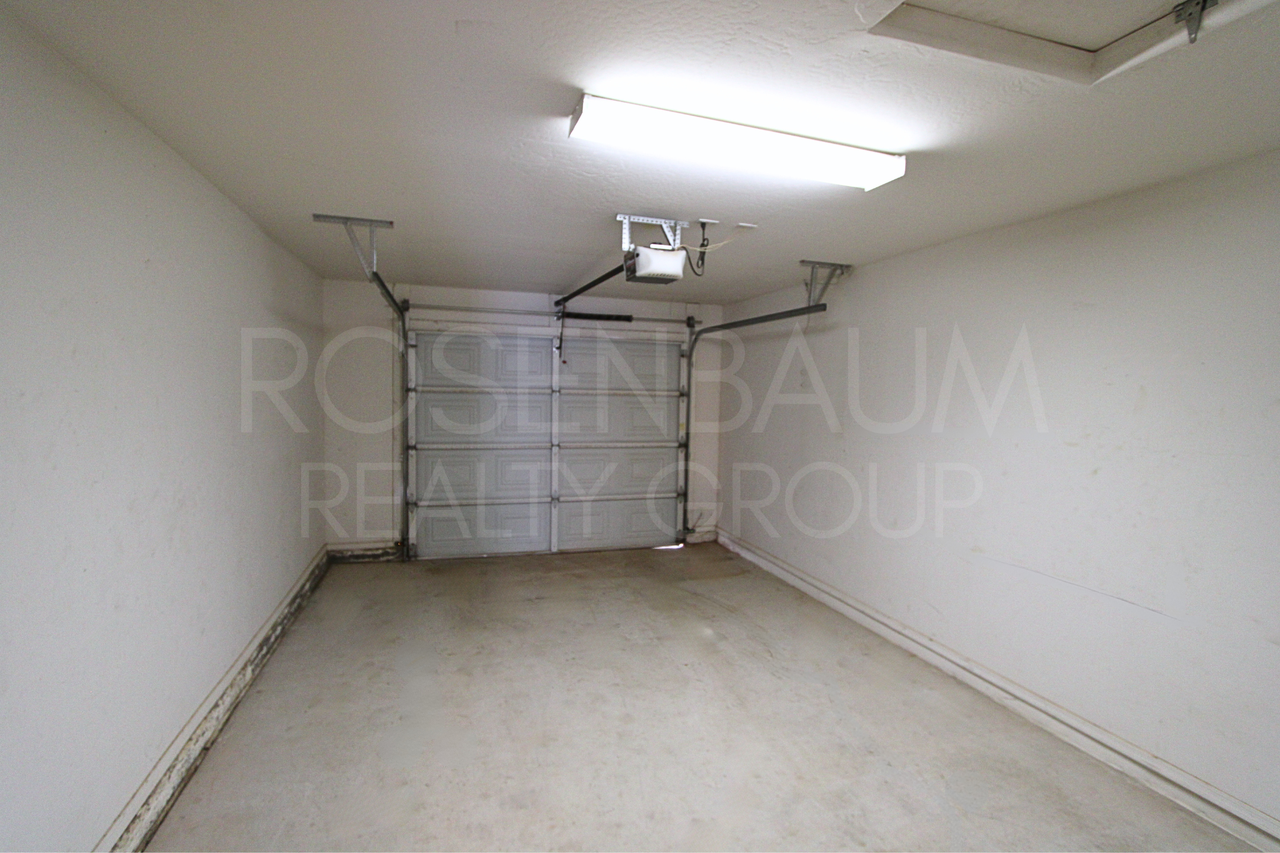 15547 S Moon Valley Rd - Photo 3 of 13