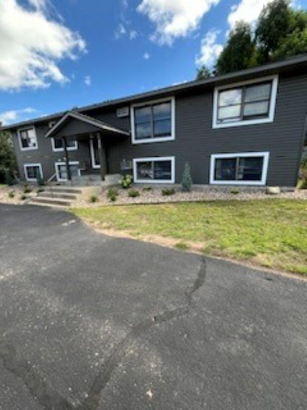 706 8Th St N - Photo 2 of 2