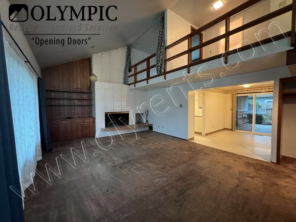 1013 North St Se - Photo 4 of 16