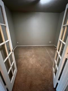 7100 Golden Oak Ln - Photo 3 of 14