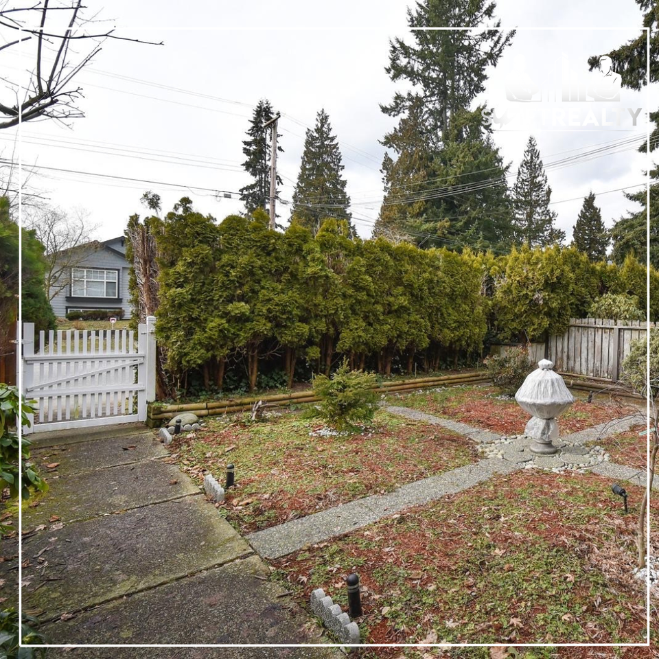 1780 Garden Ave - Photo 2 of 11