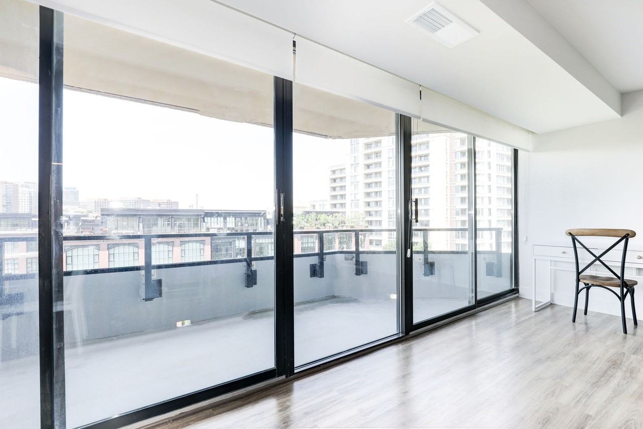 1550 Clarendon Blvd #1024599P - Photo 6 of 30