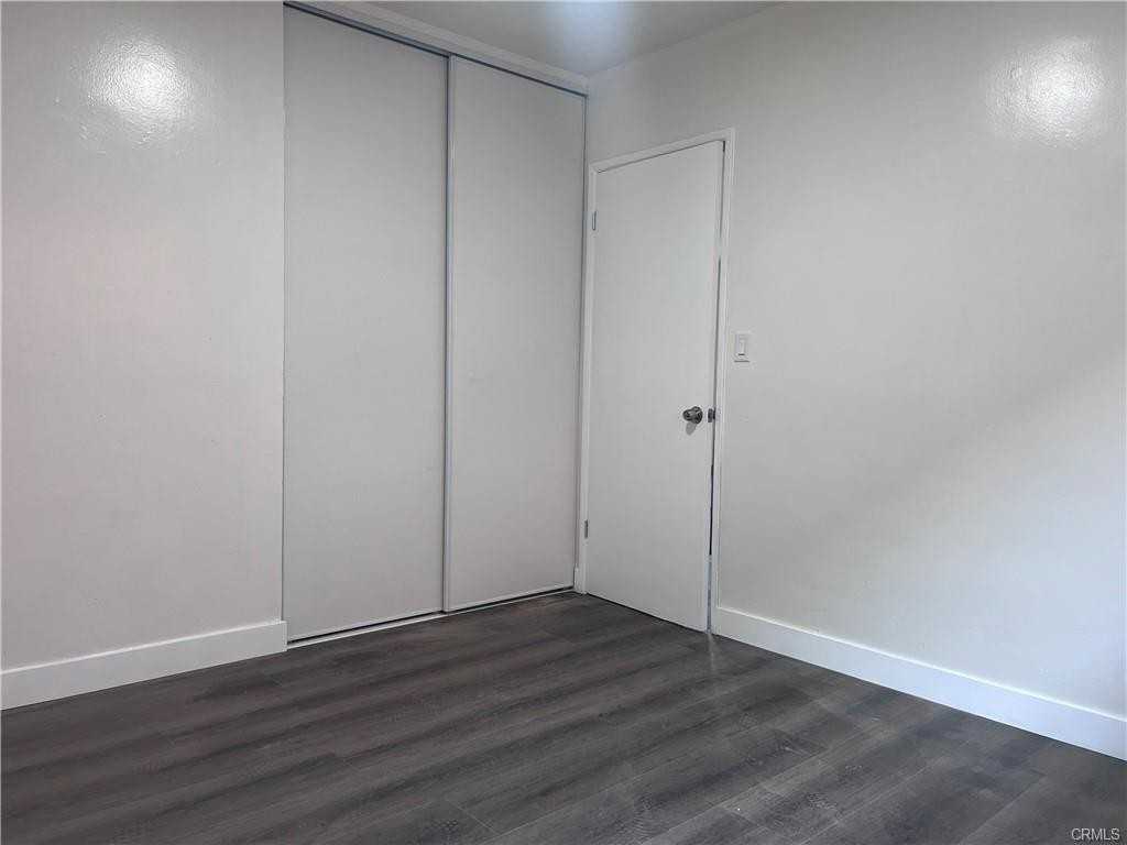 6619 Harbor Ave #1-4 - Photo 3 of 7