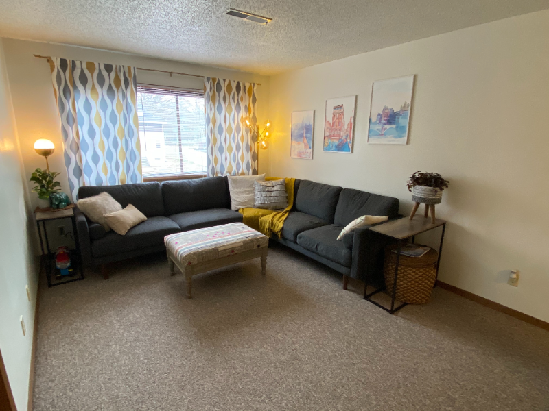 365 Ellis Ave #11 - Photo 2 of 15