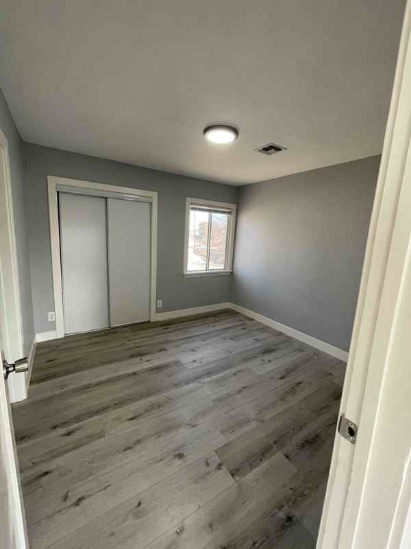 214 Spruce St - Photo 3 of 10