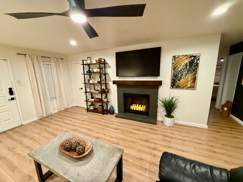 508 Algerita Dr #A - Photo 3 of 20