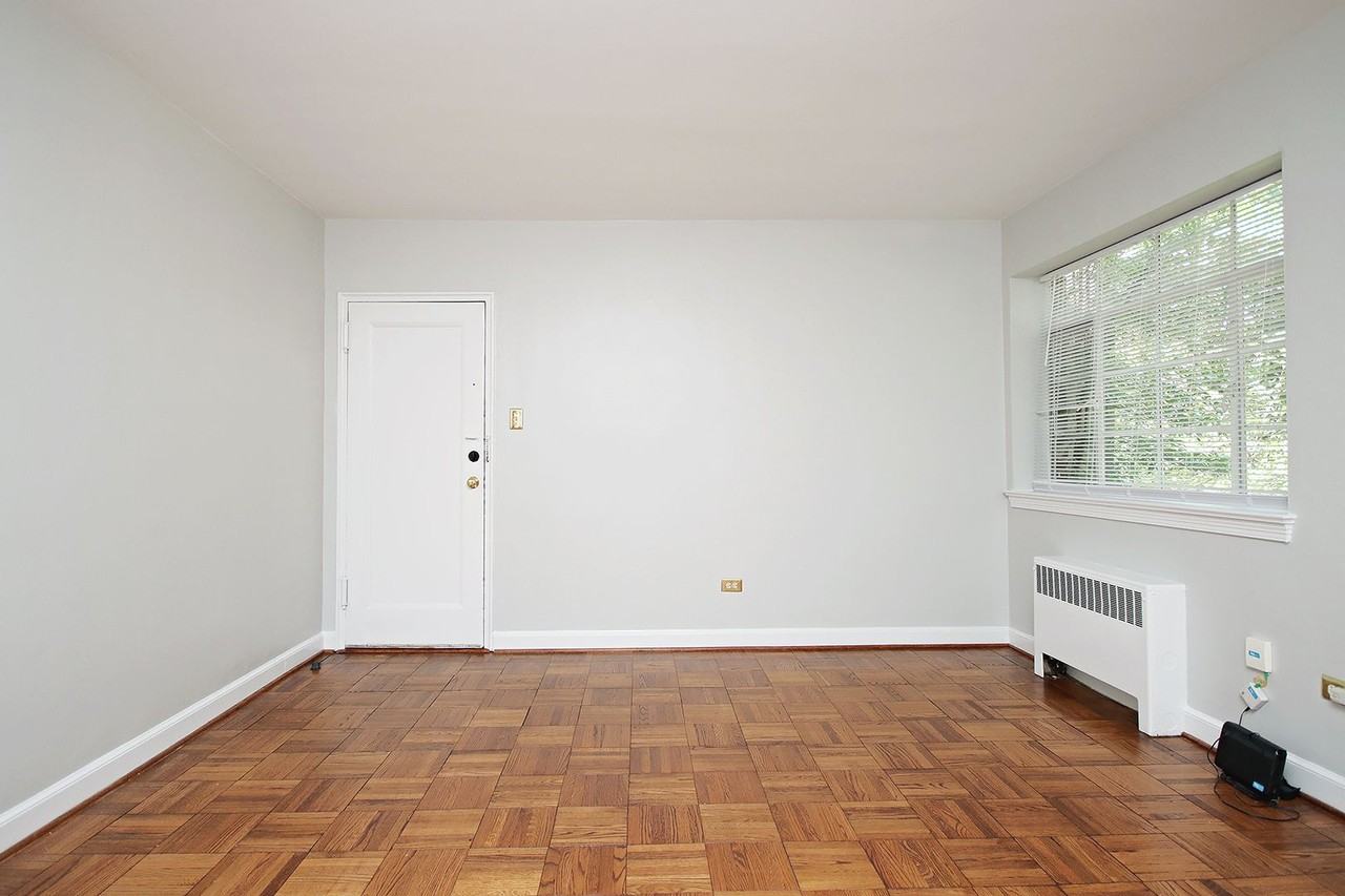 32 University Cir #202 - Photo 6 of 15