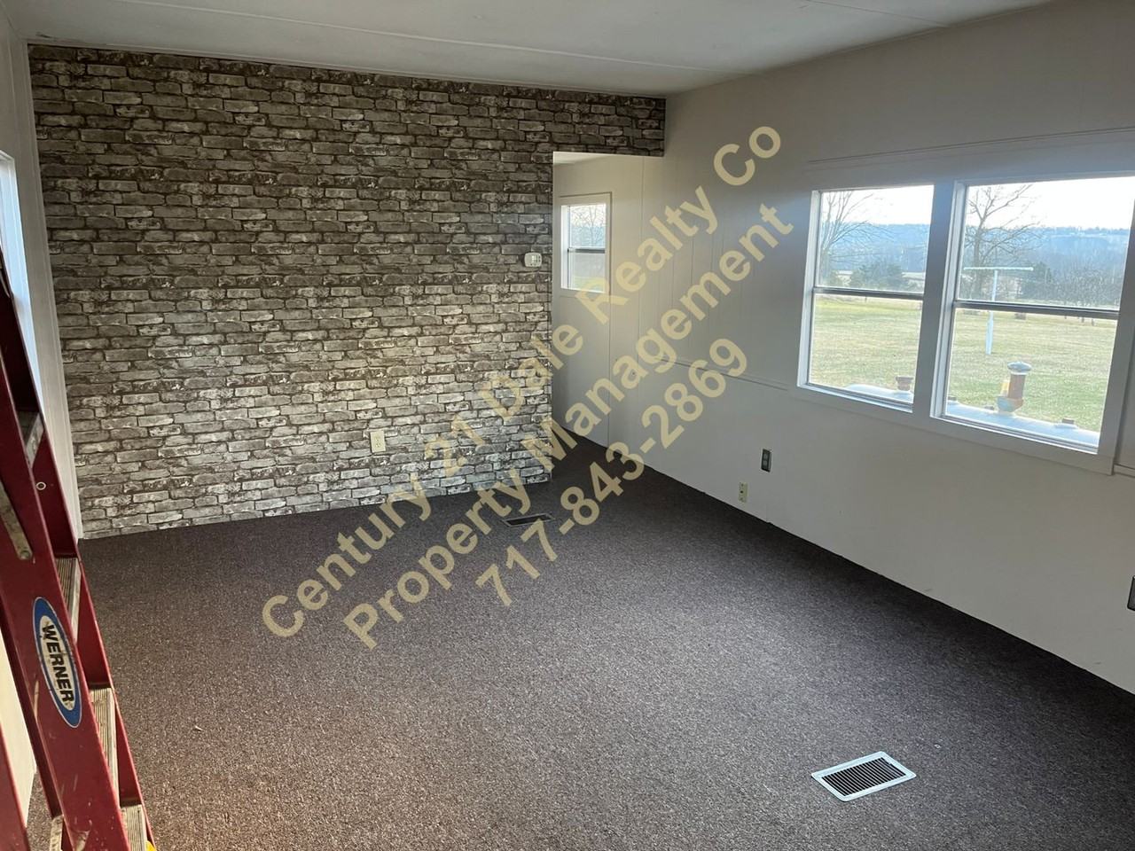 31 Pine Ridge Rd - Photo 5 of 24