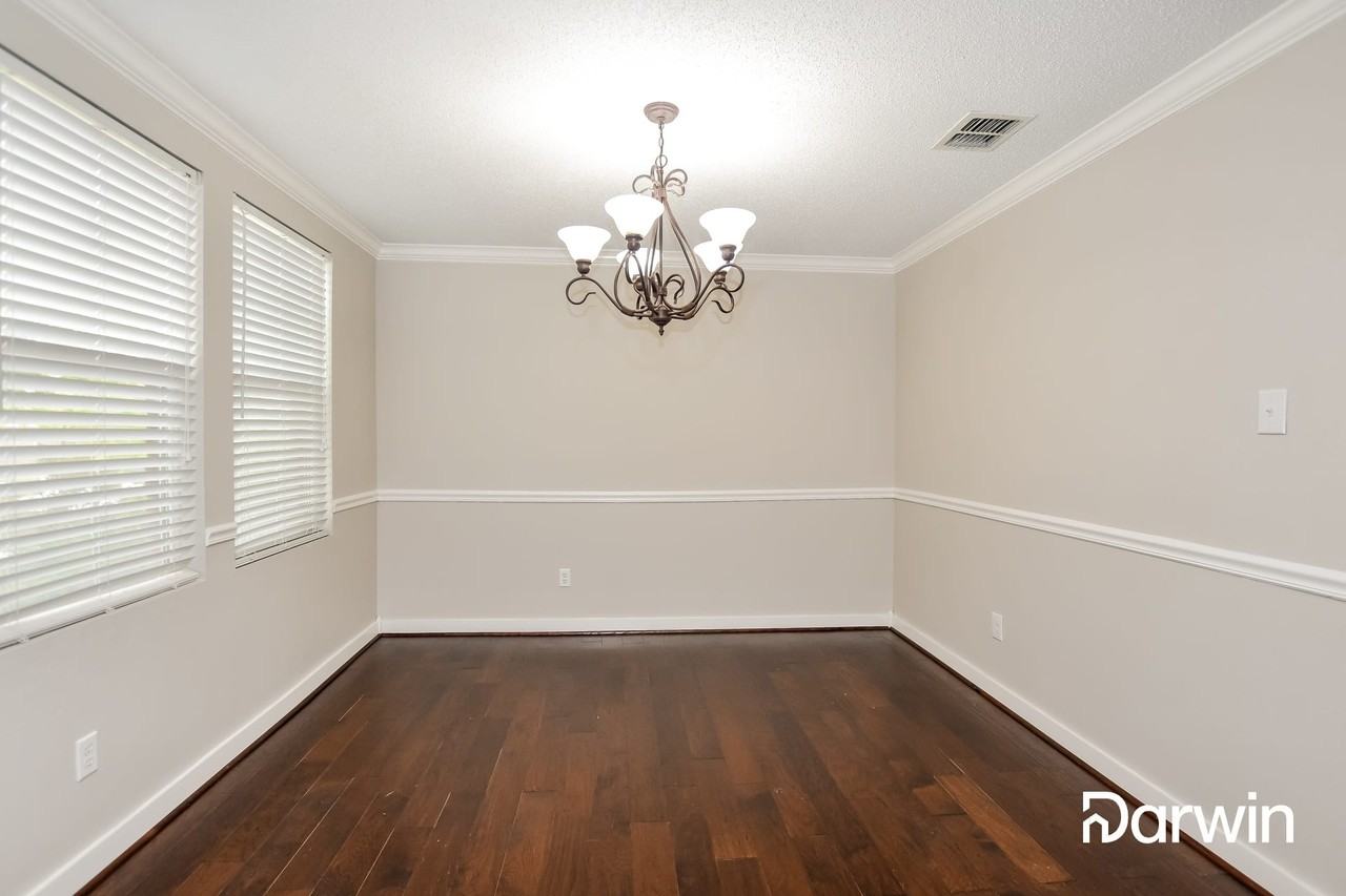 3031 Deer Ridge Dr - Photo 3 of 15