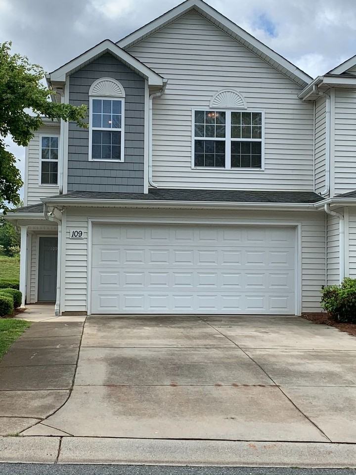 109 Clusters Cir - Photo 2 of 32