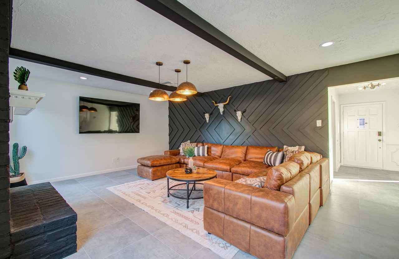 9614 Springmont Dr #NA - Photo 7 of 38