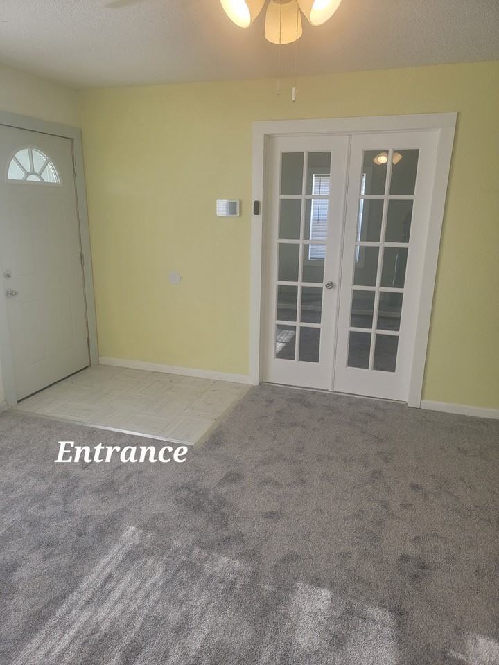 2154 S Seneca St #NA - Photo 5 of 16