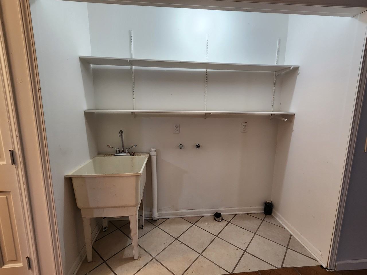 4751 Gratiot Ave #2 - Photo 3 of 15