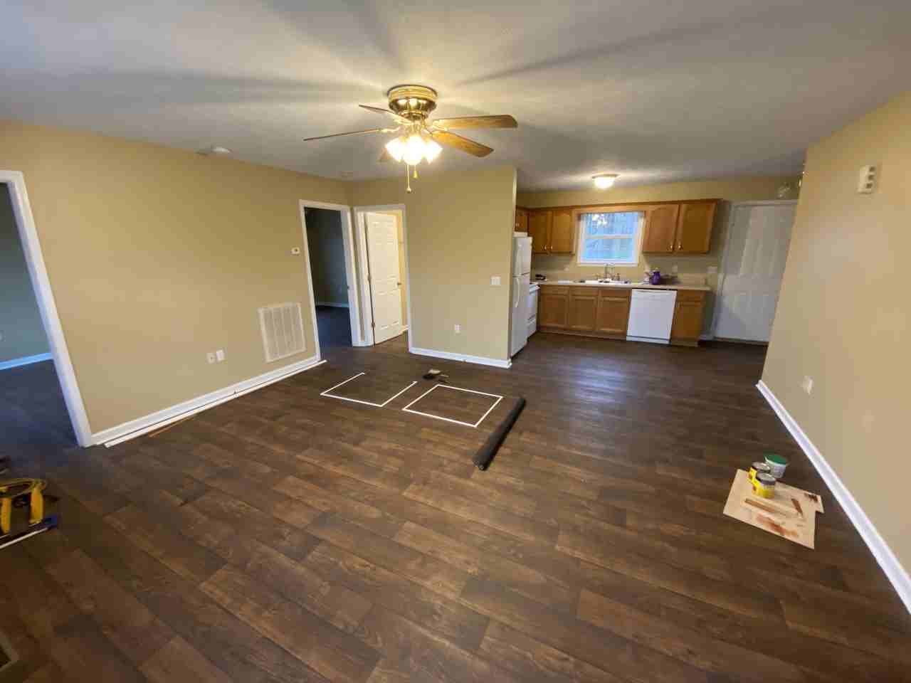 75 Laurelwood Cv #NA - Photo 3 of 6