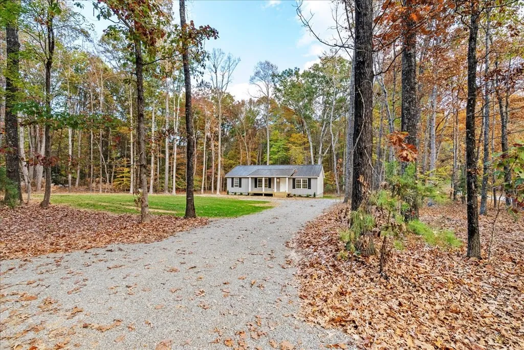 529 Lewis Rd #NA - Photo 2 of 8