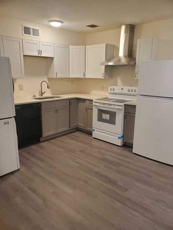 213 Delta Rd #NA - Photo 3 of 11