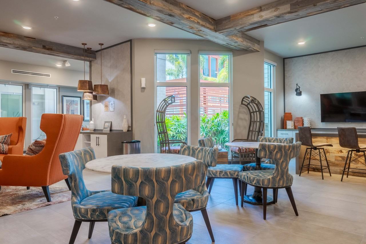 Havana Square Apartments - Photo 4 of 40