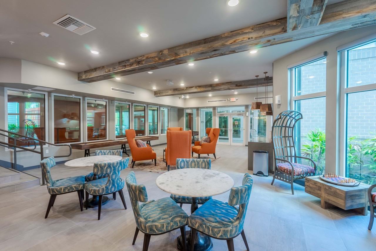 Havana Square Apartments - Photo 5 of 40