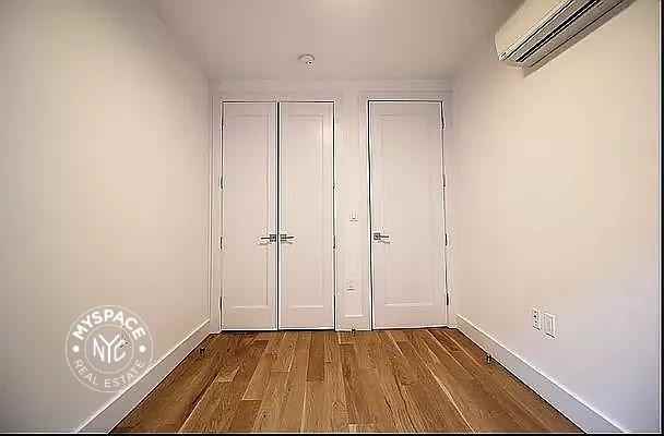 223 E 96th St #2A - Photo 2 of 10