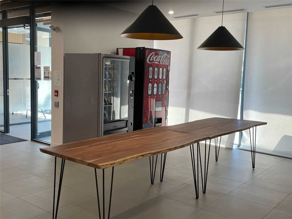 1740 Simcoe Street North - Photo 6 of 7