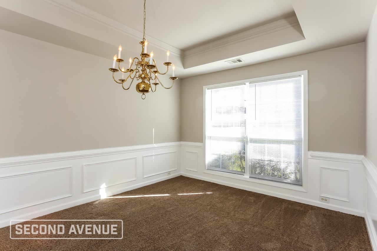 3725 Hansberry Dr - Photo 7 of 29