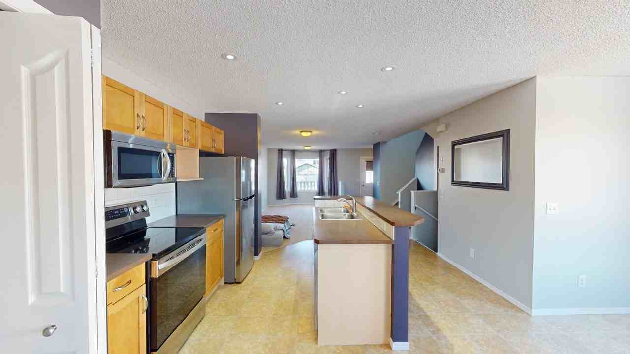 126 Aspen Circle - Photo 3 of 18